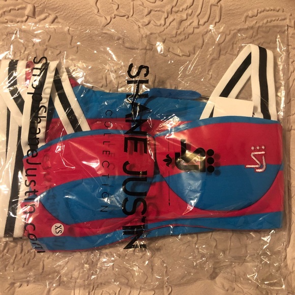 Shane Justin short 2 piece - Picture 4 of 4